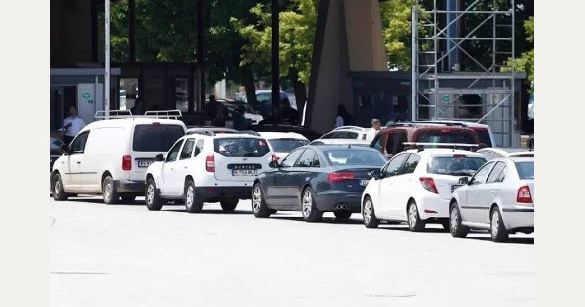 Πάνε στα Σκόπια για να γεμίσουν τα ρεζερβουάρ