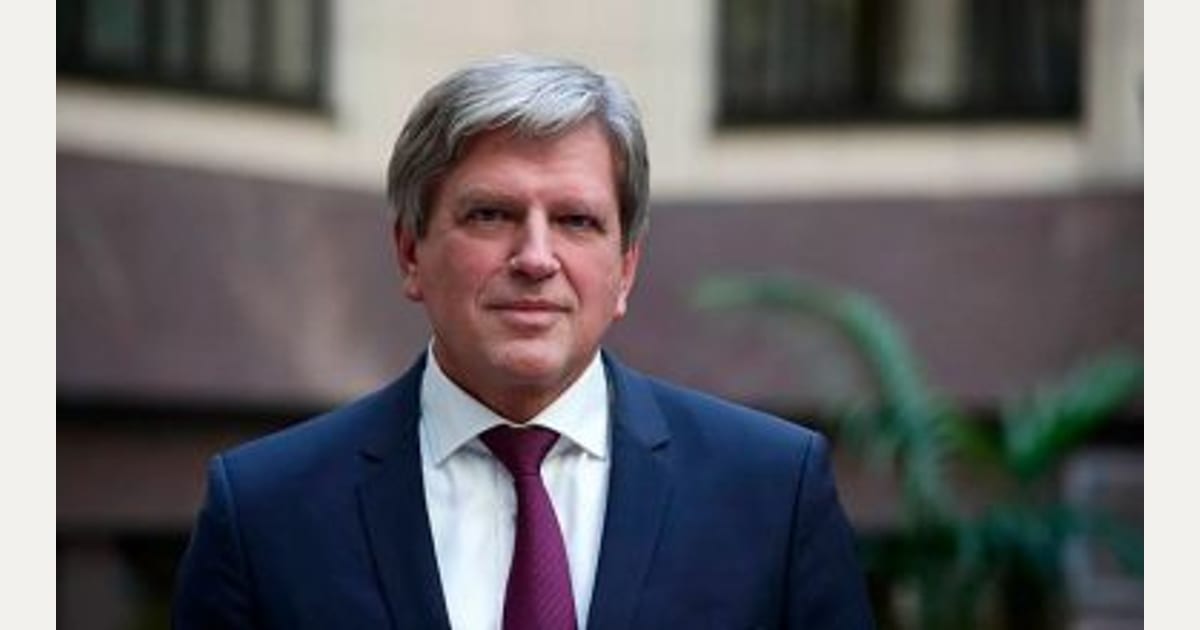 Η Μόσχα στέλνει νέο πρέσβη στην Ελλάδα μετά από 12 χρόνια: Ποιος είναι ο Γιούρι Γκόρλατς