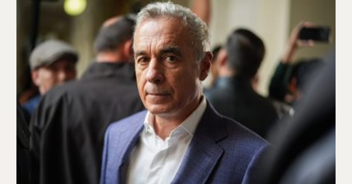 Ρουμανία: Χιλιάδες διαδηλωτές απαιτούν την απελευθέρωση του Κάλιν Γκεοργκέσκου