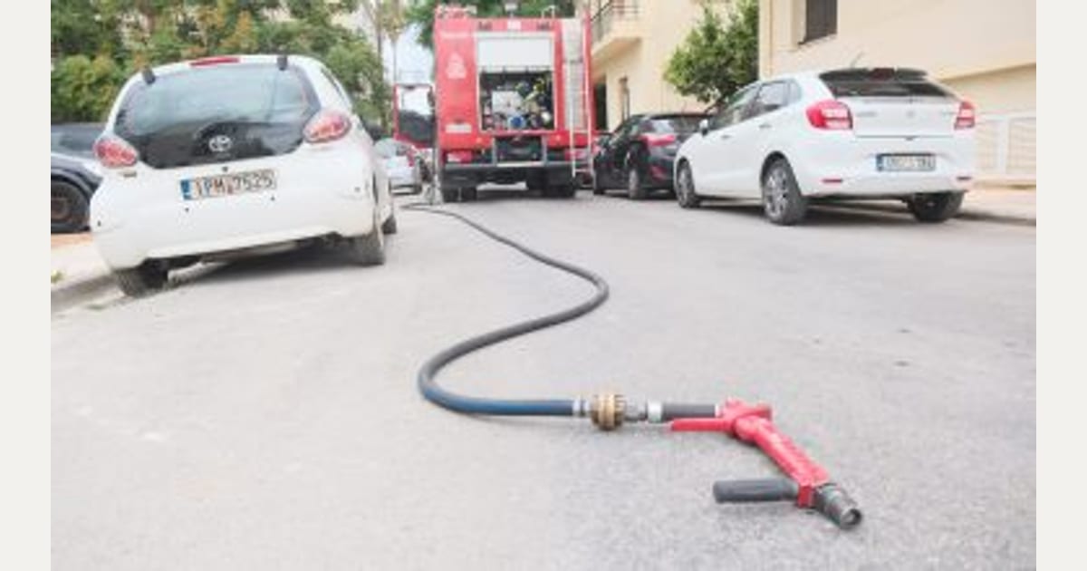 Καλλιθέα: Εκκένωση δύο πολυκατοικιών λόγω ύποπτης ουσίας σε φιαλίδια