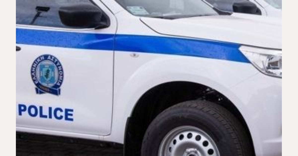 Καλλιθέα: Εκκενώθηκαν δύο πολυκατοικίες μετά τον εντοπισμό ύποπτων φιαλιδίων