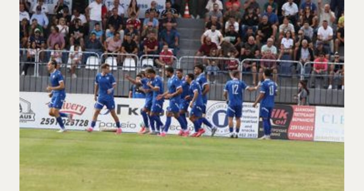 Οργή Νέστου για τη διαιτησία στον αγώνα με τη Μαρκό