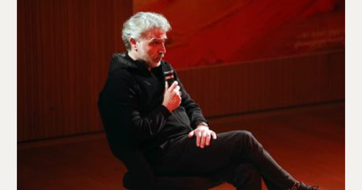Φάνης Μουρατίδης: «Έχω ξεχάσει τα παιδιά μου και πήγα στο σχολείο χωρίς εκείνα» (βίντεο)