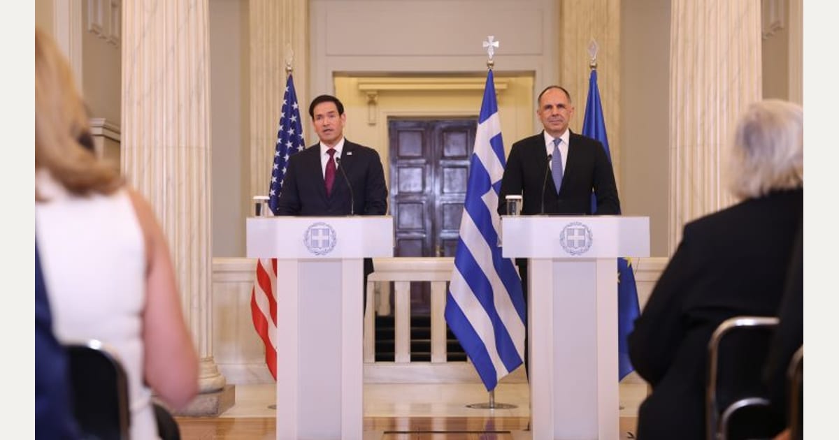 Πατριώτες της φακής (…) μπροστά στον Ρούμπιο!