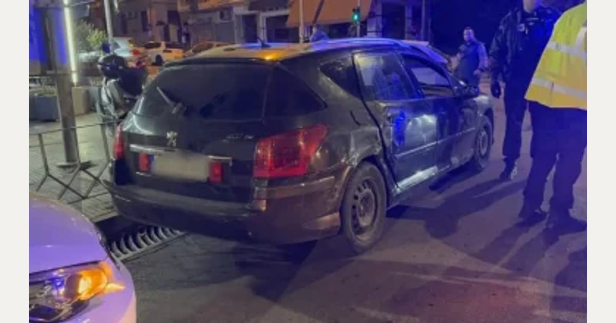 Καταδίωξη ΙΧ με παράνομους μετανάστες στη Θεσσαλονίκη: Η live μετάδοση και ο οδηγός που έφυγε πεζός