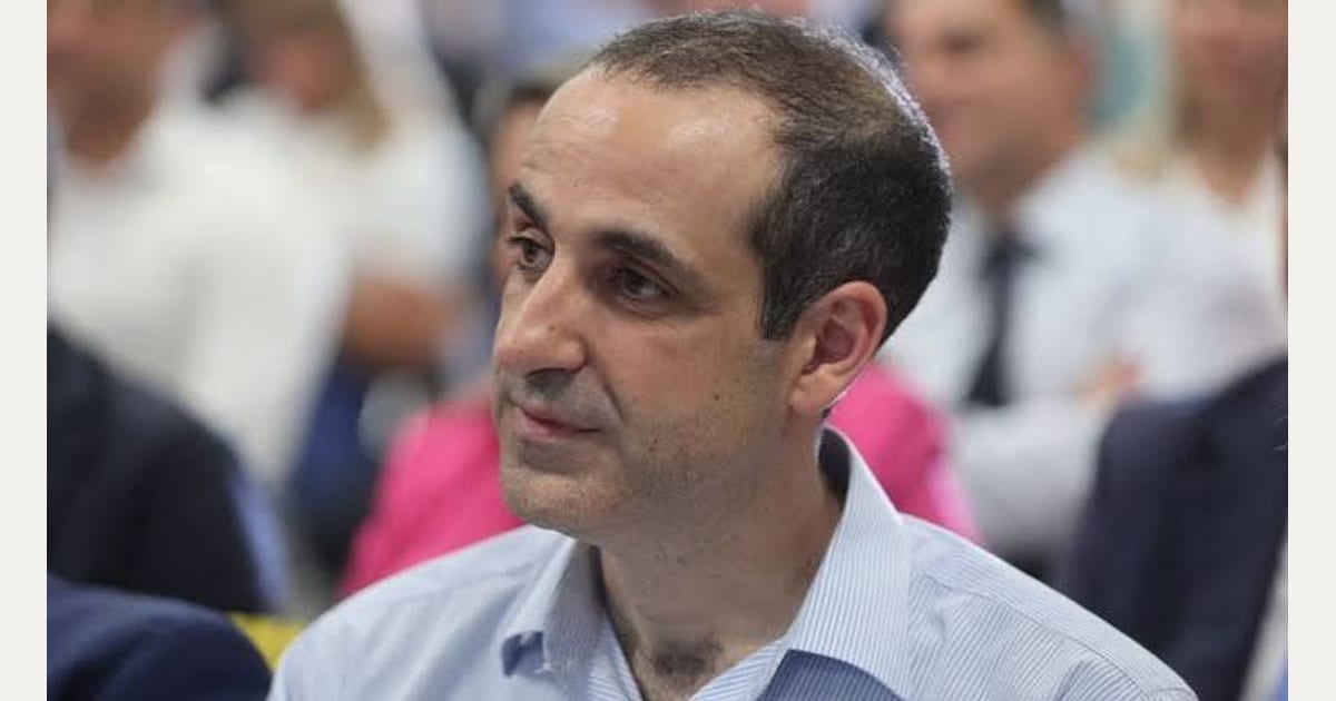 Δηκτικός Δημητριάδης με άρθρο: Σε ρόλο συμβούλου για την κυβέρνηση με πρόσχημα την κατοικία