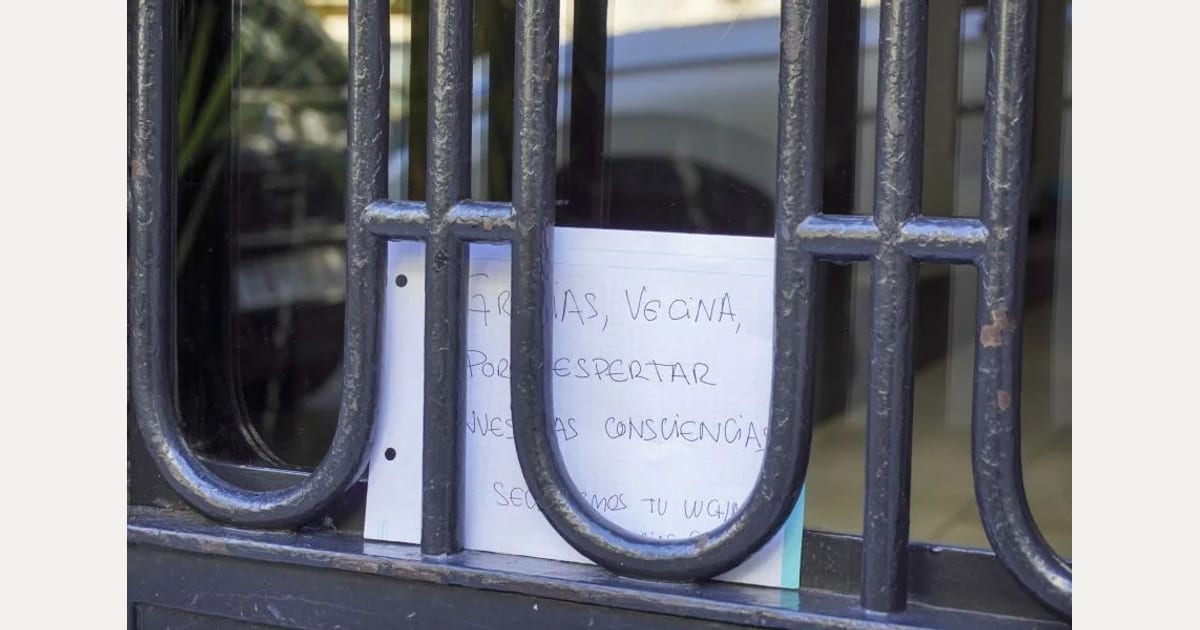Ισπανοί αποχαιρετούν την Μαρικάρμεν Αμπασκάλ: «Σας ευχαριστούμε για όλα»