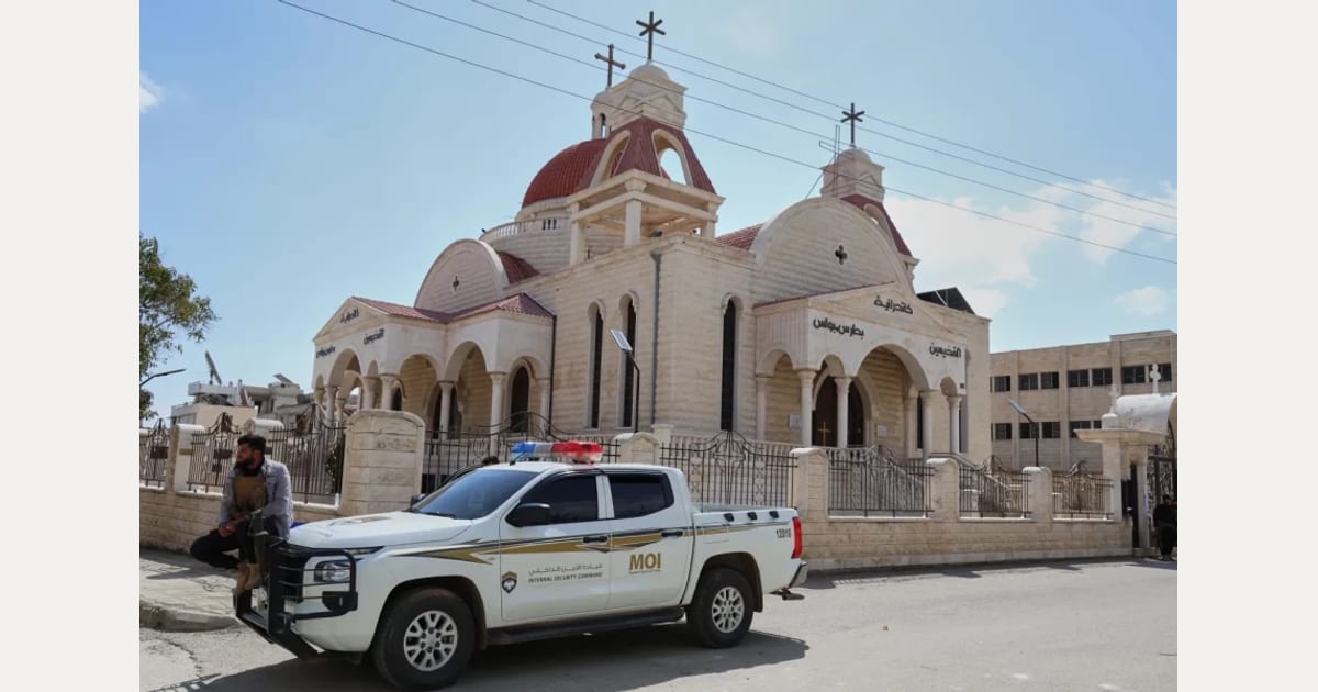 Συρία: Ένοπλοι άνοιξαν πυρ σε χριστιανικό χωριό – Στο στόχαστρο Ελληνορθόδοξος ιερέας