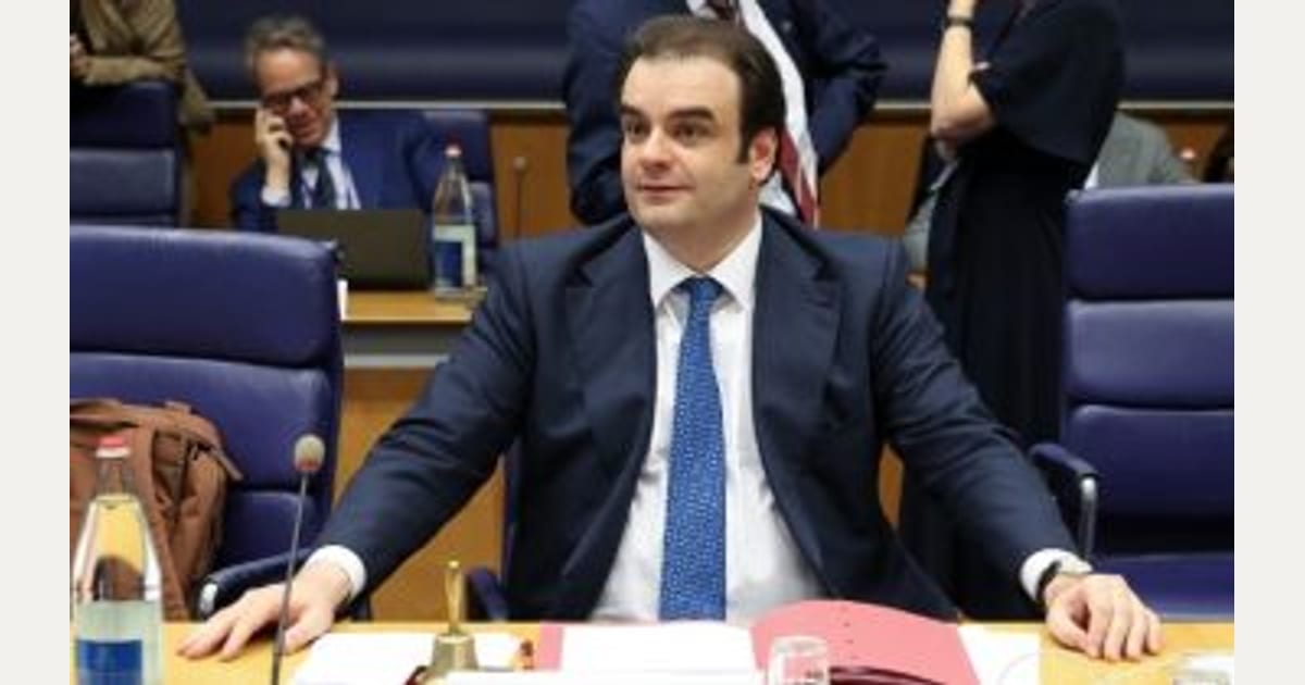 Πιερρακάκης στο Eurogroup: «Πρέπει να προστατεύσουμε νοικοκυριά και επιχειρήσεις από το κόστος της ενεργειακής κρίσης»
