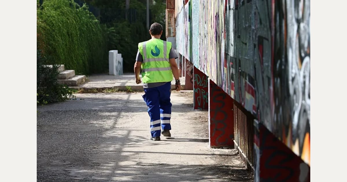 Δριμεία κριτική στη Δημοτική Αρχή για τη διαχείριση του προβλήματος στα σχολεία της Γκράβας άσκησε η δημοτική αντιπολίτευση