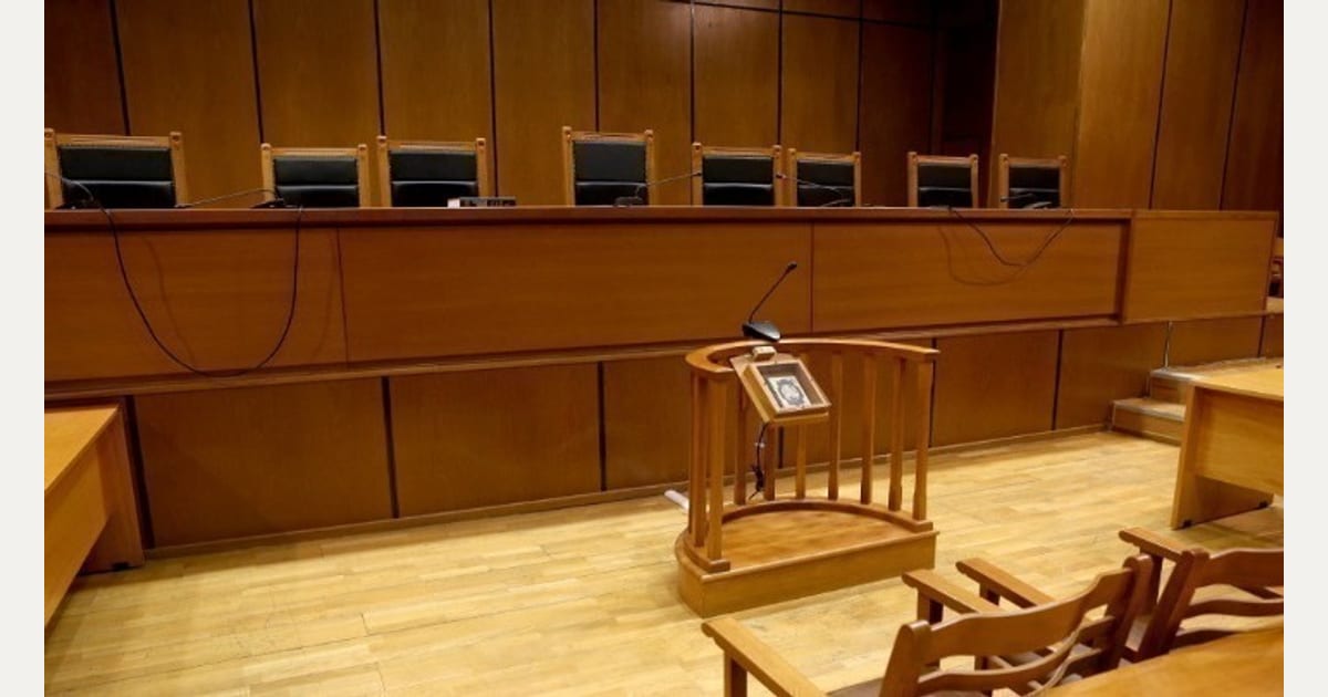 Υπόθεση Μαζωνάκη: Στον ανακριτή η 19χρονη κόρη των προφυλακισμένων γιατρών