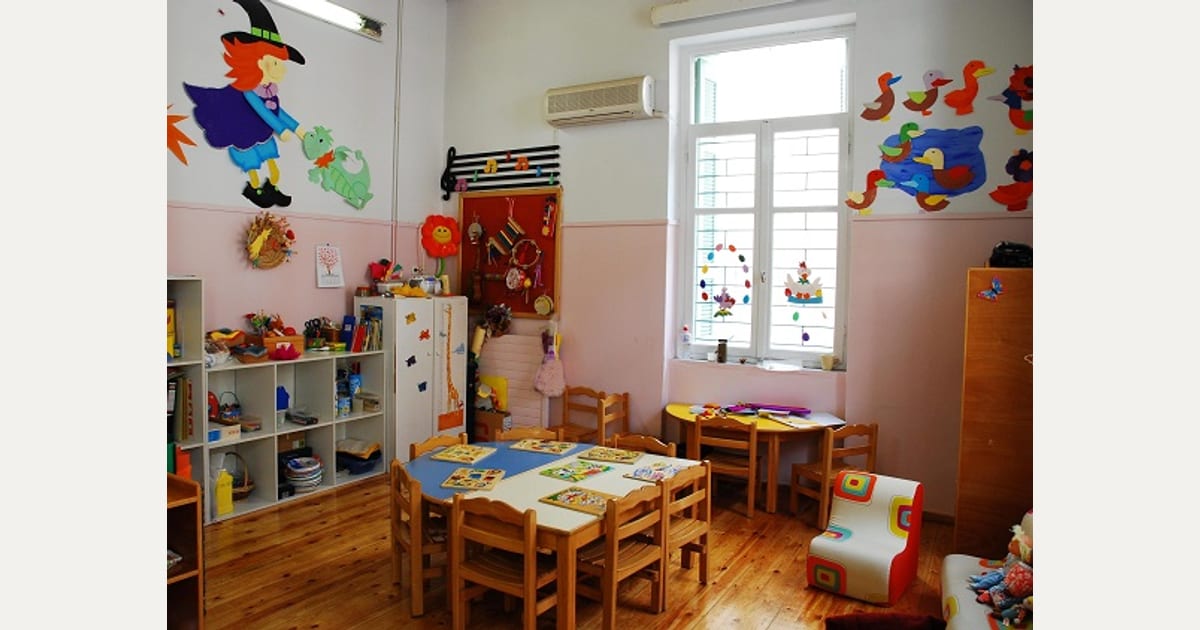 Από 2 ετών στον παιδικό σταθμό αντί 2,5 ετών – Νέες θέσεις στους βρεφονηπιακούς