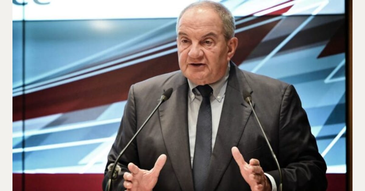 Μαξίμου: «Σύγχυση» για την παρέμβαση Καραμανλή και τις σχέσεις Ελλάδας-Κίνας