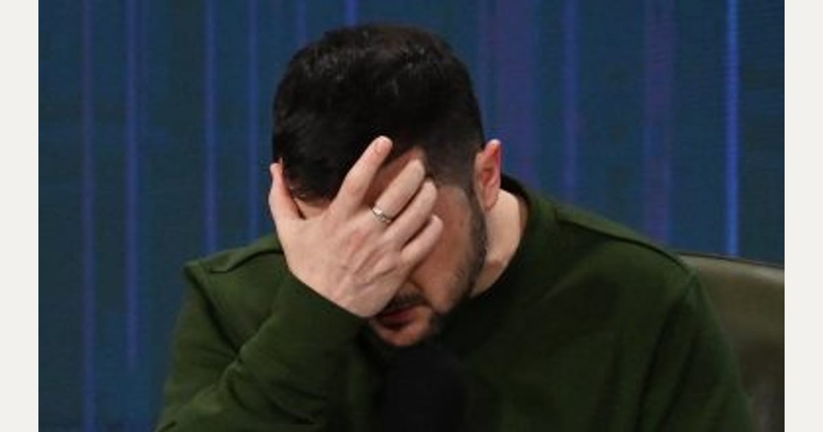 Αιφνιδιασμένος ο Ζελένσκι από τη συμφωνία Τραμπ-Πούτιν