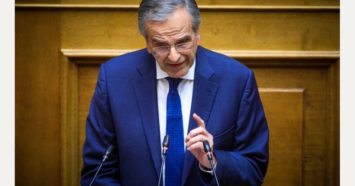 Ακροβασίες του Μαξίμου με Σαμαρά και Κασιδιάρη