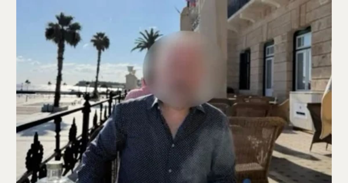 «Ο γιος μου είναι άγγελος» – Πατέρας γυναικολόγου που συνελήφθη για βίντεο με κακοποίηση ανηλίκων