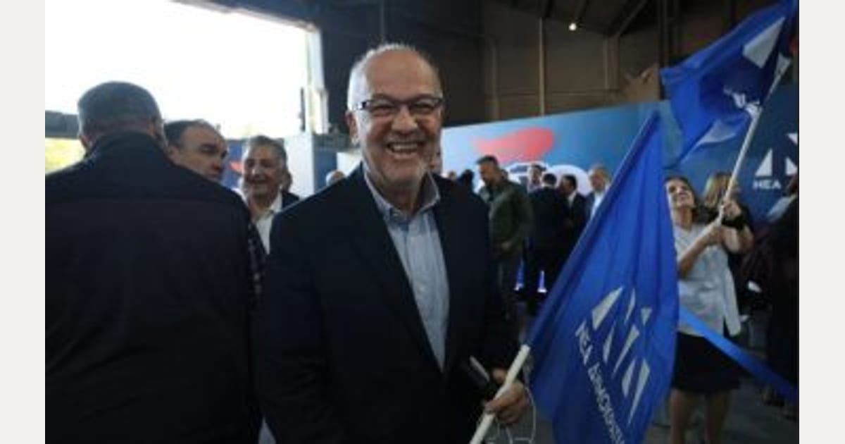 Η αποσυσπέιρωση της Ν.Δ. σε όλο της το μεγαλείο
