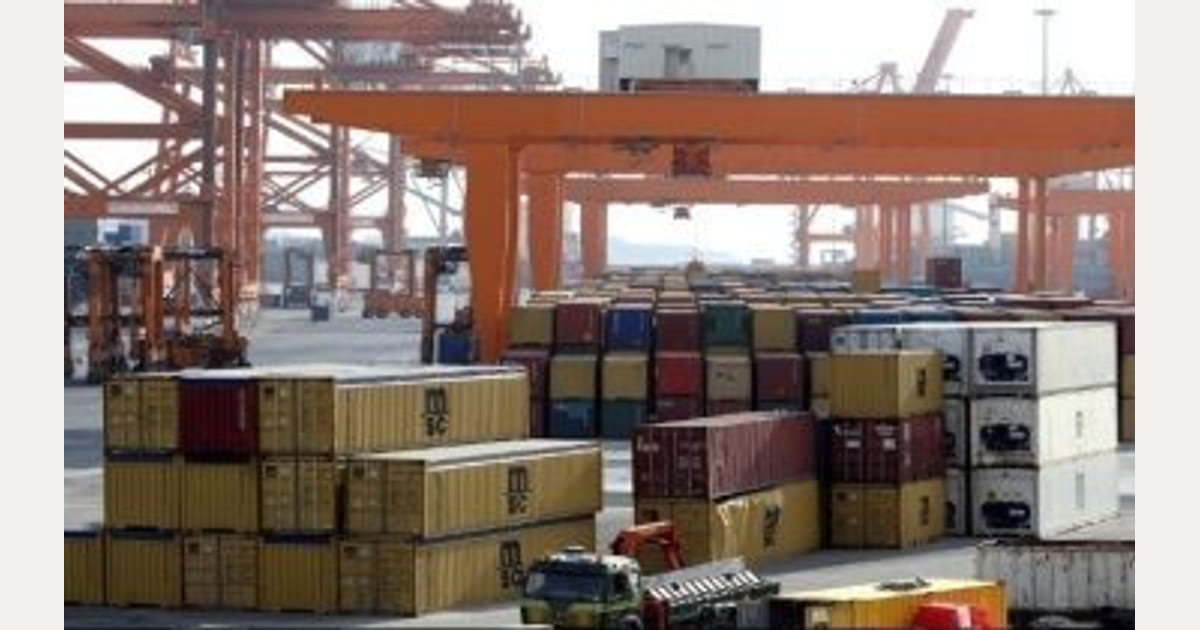 Εξαγωγες: Αυξήθηκαν 26,7% τον Αυγουστο, αλλά αυξηθηκε και το εμπορικο ελλειμμα