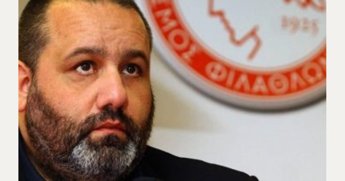 Καραπαπάς: Εμείς ποτέ δεν θα παίζαμε φιλικό με τους Ναζί