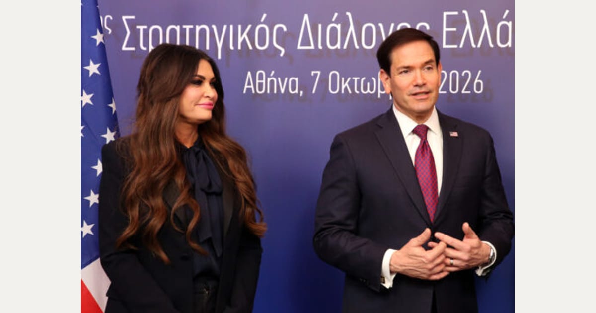 AP: Τραμπ και Ρούμπιο εξετάζουν την αποπομπή της Κίμπερλι Γκίλφοϊλ από την πρεσβεία των ΗΠΑ στην Αθήνα