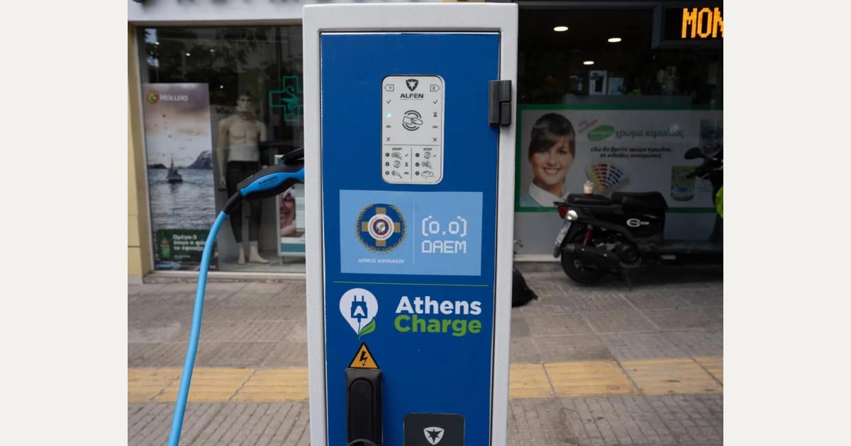 «AthensCharge»: Η Αθήνα περνά στην επόμενη μέρα της ηλεκτροκίνησης