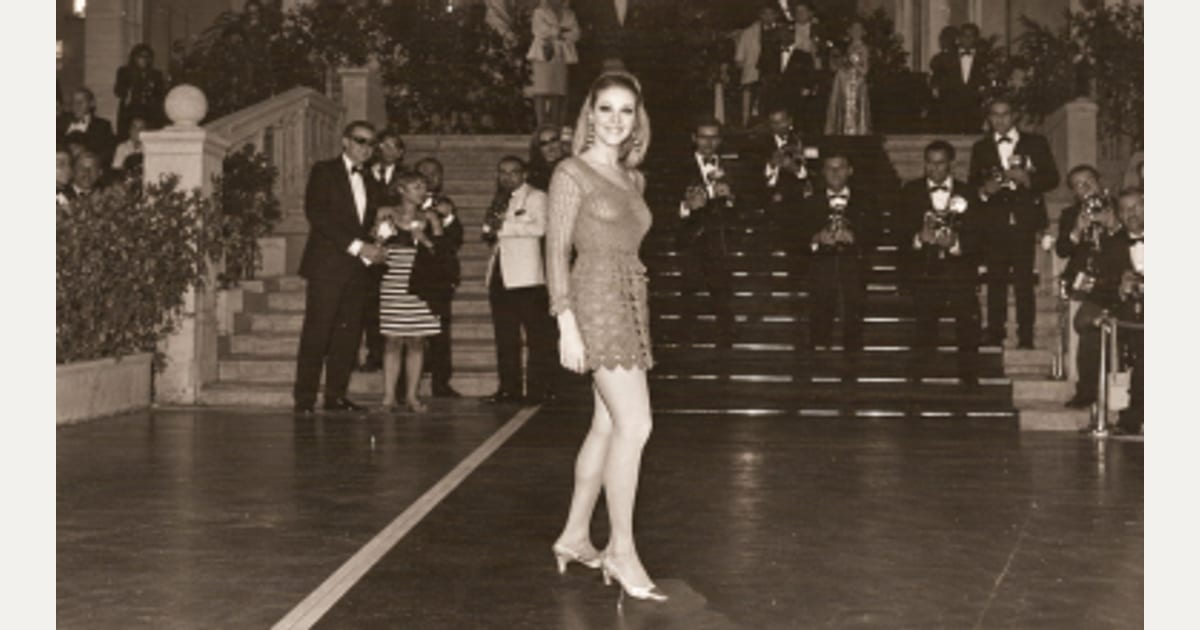 Η φωνή που όλοι νόμιζαν ότι ήταν της Ζωής Λάσκαρη: Το μυστικό του «Crazy Girl» για δεκαετίες