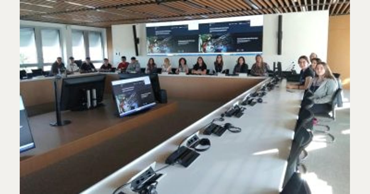 Στο CERN 14 μαθητές από την Αρκαδία, με πρωτοβουλία του Επιμελητηρίου Αρκαδίας
