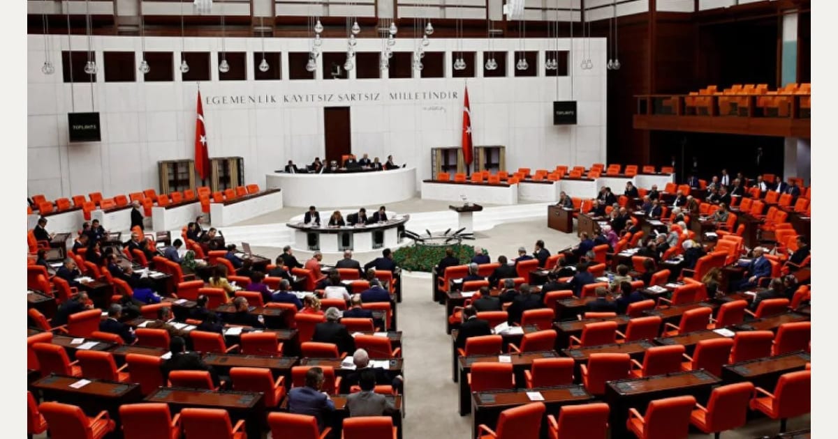 Η ΤΟΥΡΚΙΑ ΠΡΟΣΕΛΑΒΕ ΑΜΕΡΙΚΑΝΟΥΣ ΛΟΜΠΙΣΤΕΣ