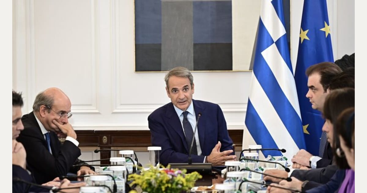 Το «μήνυμα» Μητσοτάκη σε υπουργούς και Ντόρα για τα «καβαλημένα καλάμια»: «Δική μου ευθύνη να αξιολογώ συμπεριφορές»