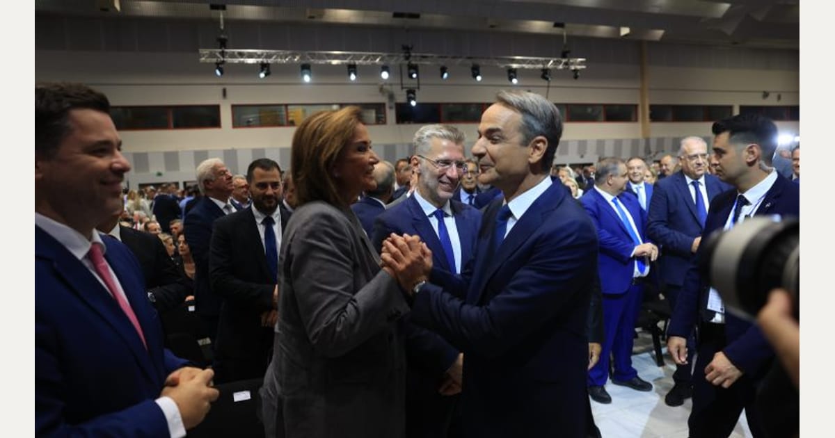 Κυριάκος-Ντόρα: Οικογενειακές υποθέσεις στο Υπουργικό Συμβούλιο