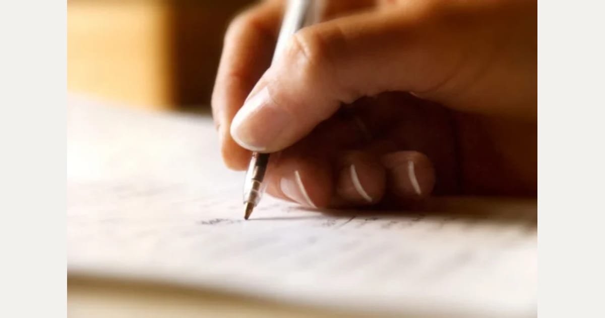 Φανάρια, Παιδιά, Ενοχές…Βοήθα Μεγαλόχαρη!…