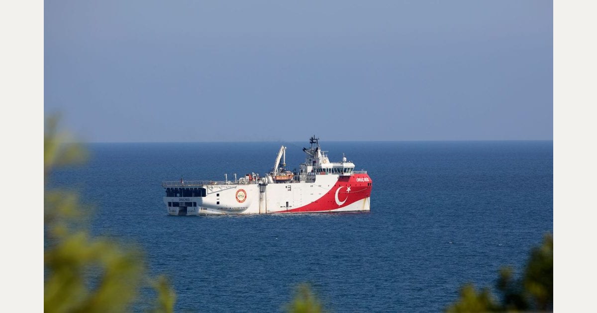 Στα ανοικτά των Kατεχομένων πλέει το «Ορούτς Ρέις»: H «απάντηση» της Άγκυρας για το καλώδιο GSI