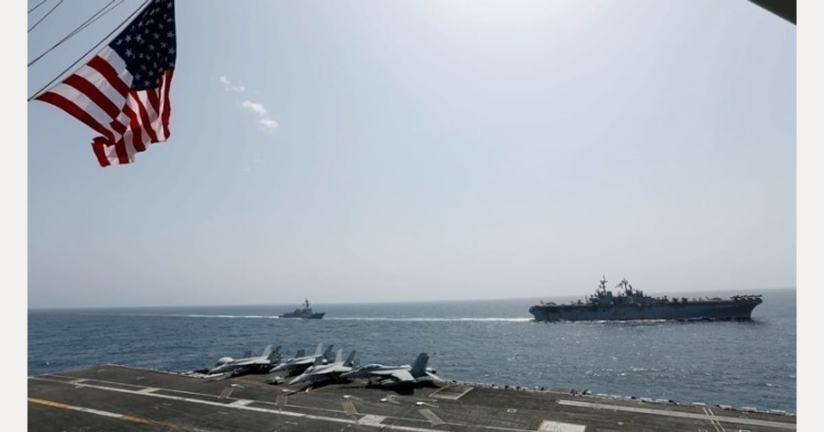 Τρίτο αεροπλανοφόρο στη Μέση Ανατολή, στέλνουν οι ΗΠΑ