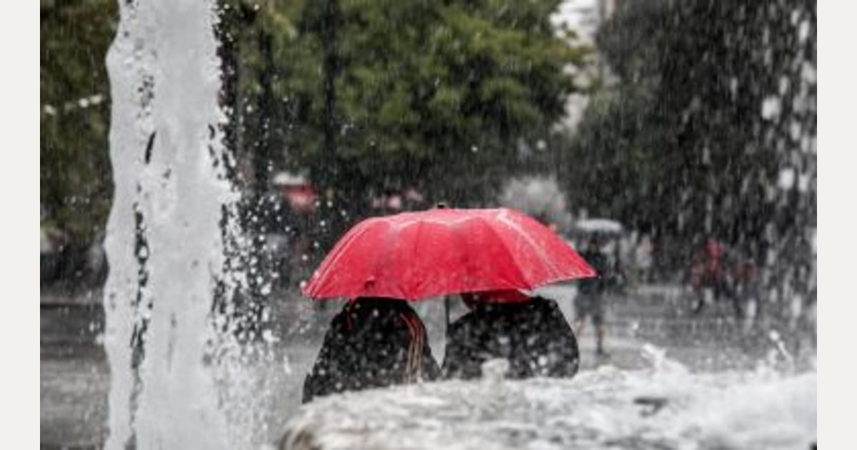 Επικαιροποιήθηκε το έκτακτο δελτίο καιρού από την ΕΜΥ: Πού αναμένονται ισχυρά φαινόμενα