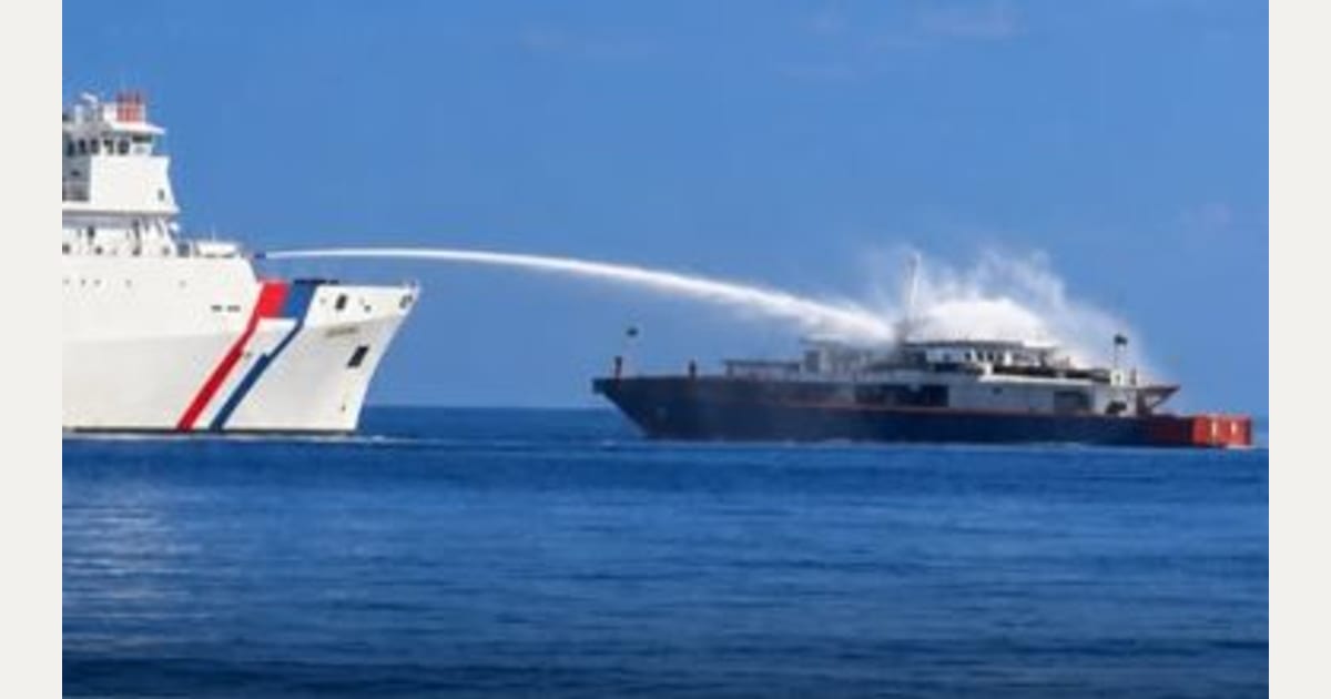 Κινεζικό αλιευτικό αγνόησε το λιμενικό της Ταιβάν: Δέχθηκε «πυρά» με νερό και υπέστη βλάβη! (βίντεο)