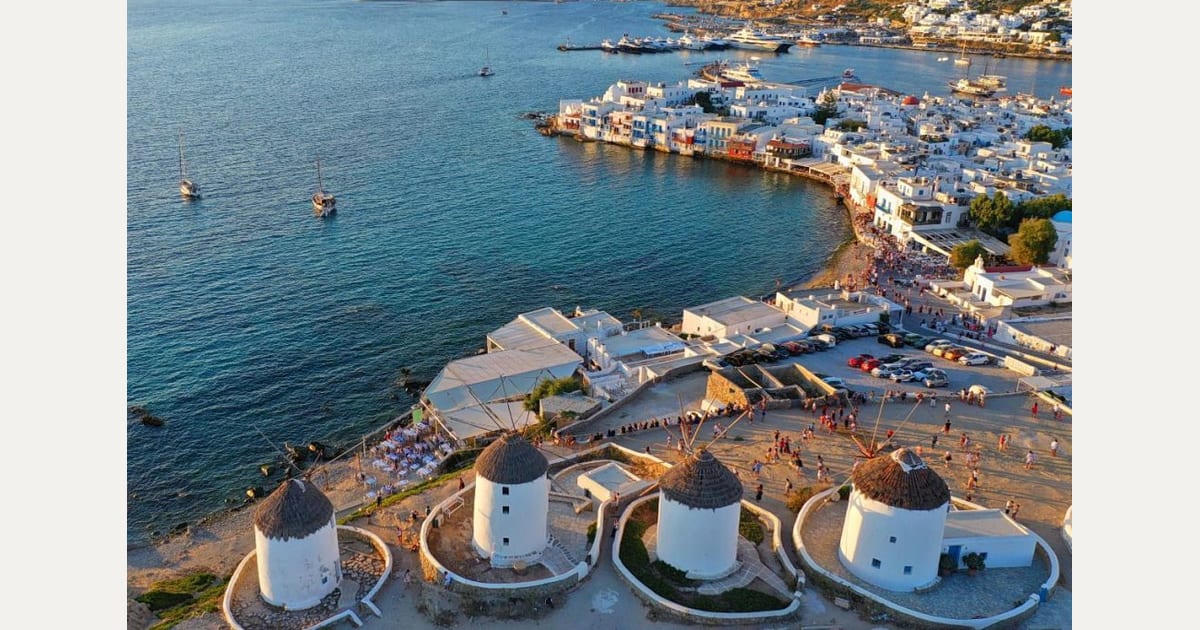 Σωρηδόν εκβιασμοί στην υπόθεση της Πολεοδομίας Μυκόνου: «Θα βγάλω την άδεια γιατί φοβάμαι» (βίντεο)