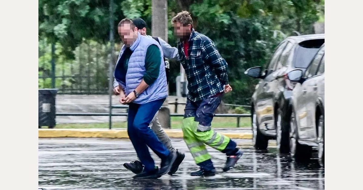 Λαύριο: Δίωξη για απόπειρα ανθρωποκτονίας στον 32χρονο που επιτέθηκε στην πρώην σύντροφό του και τον φίλο της