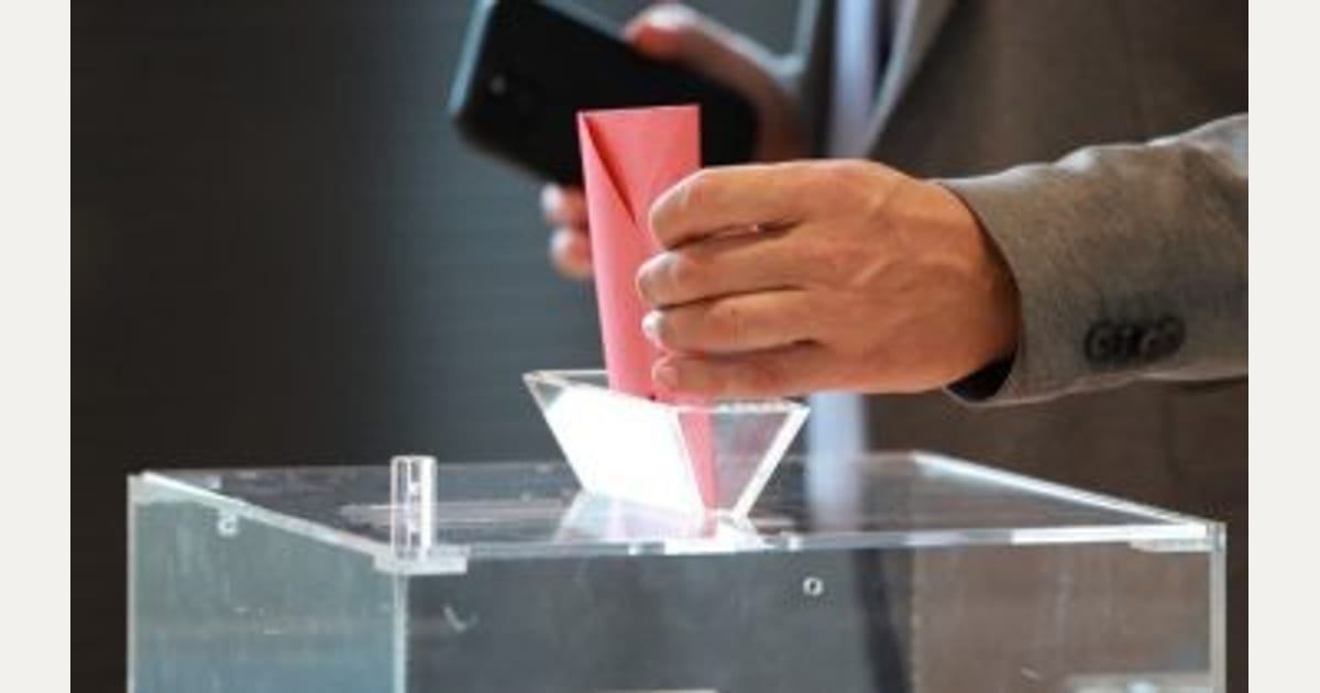 Στις κάλπες σήμερα οι Λετονοί, υπό τη σκιά του πολέμου στην Ουκρανία