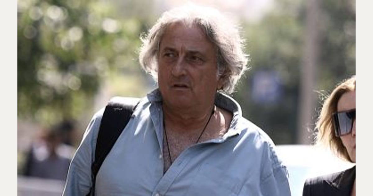 Θάνατος Γ.Μαζωνάκη: «Έπεσε η πίεσή του και μιλούσε παράλογα» – Τι κατέθεσε ο υπνοθεραπευτής