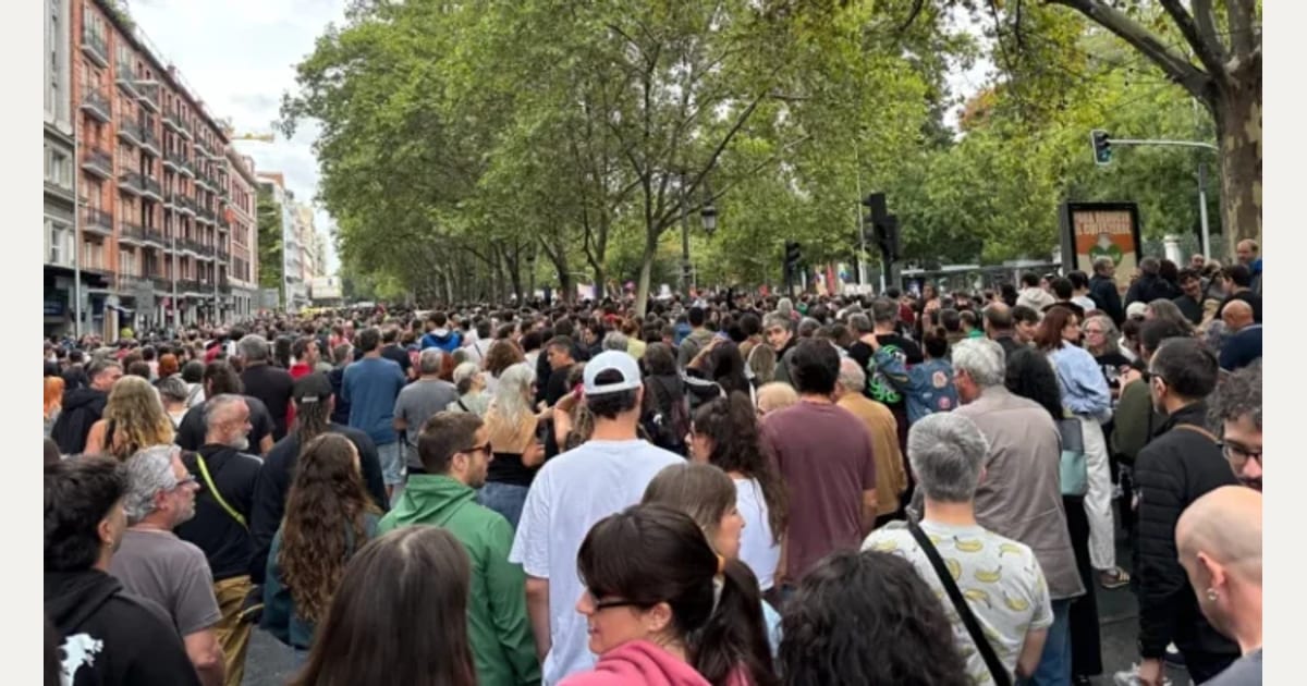 Εκατοντάδες χιλιάδες άνθρωποι διαδήλωσαν στη Μαδρίτη για την κρίση στέγης στην Ισπανία