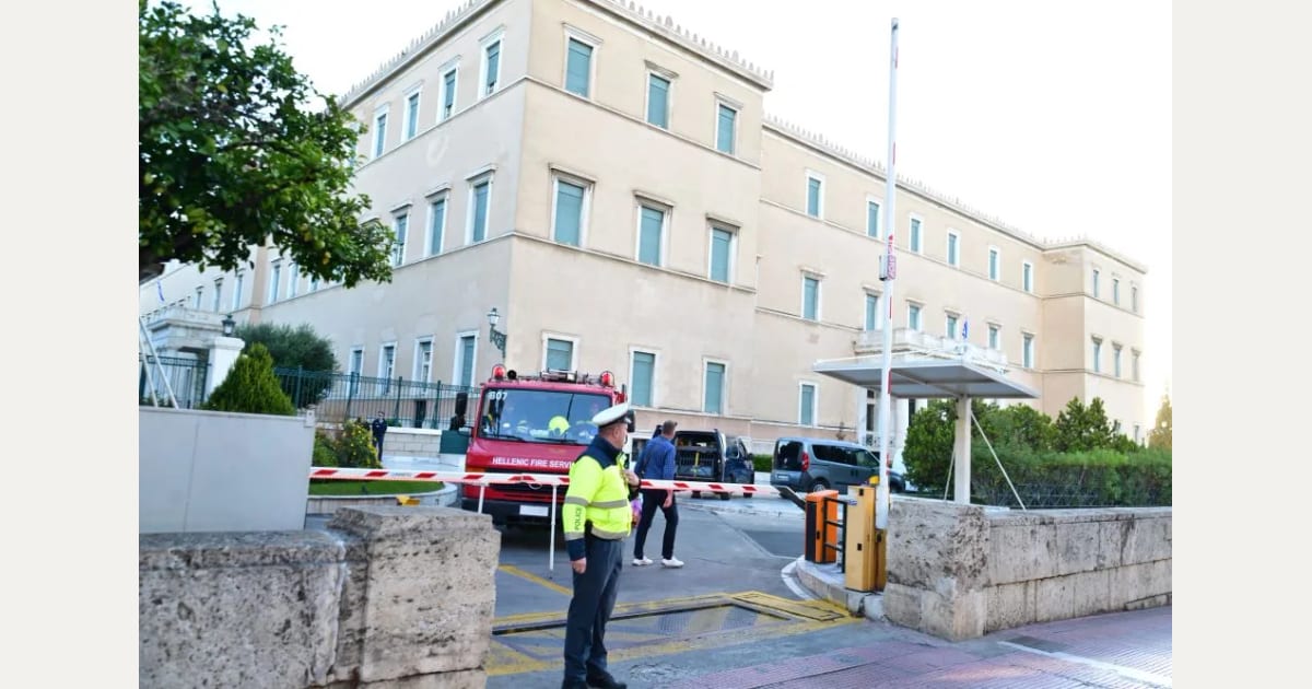 Βουλή: Τηλεφώνημα για βόμβα – Έλεγχος από κλιμάκιο του ΤΕΕΜ
